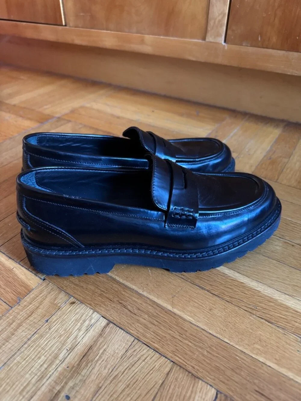 Koio Arezzo Black Lug Loafers (sz 7)